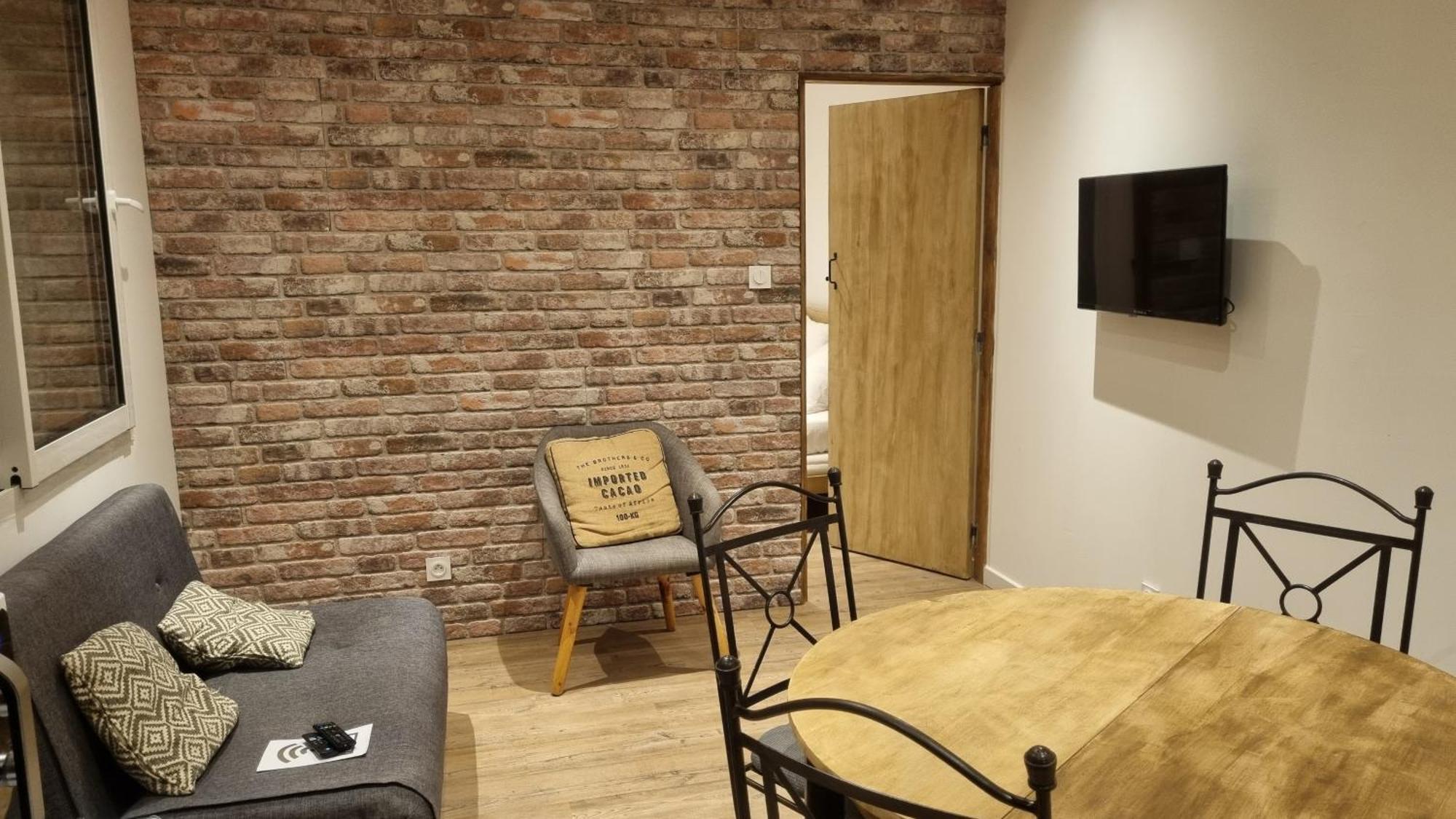 Appartement Neuf Avec Cuisine Prades  Extérieur photo